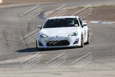 media/Sep-20-2025-Extreme Speed (Sat) [[1fcc23683c]]/Silver (Beginner)/Session 3 (Offramp)/